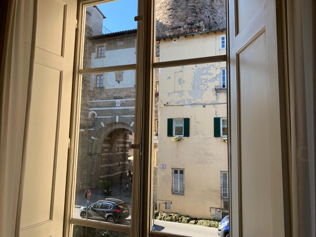 La Terrazza Di Via Elisa Bed & Breakfast Lucca Dış mekan fotoğraf
